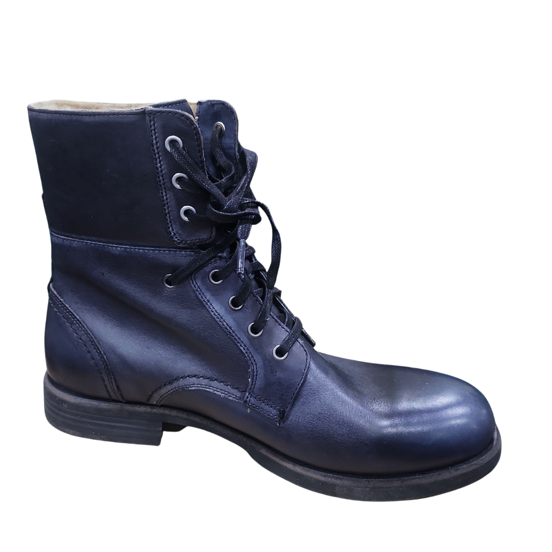 UGG Men's Larus Black Boots