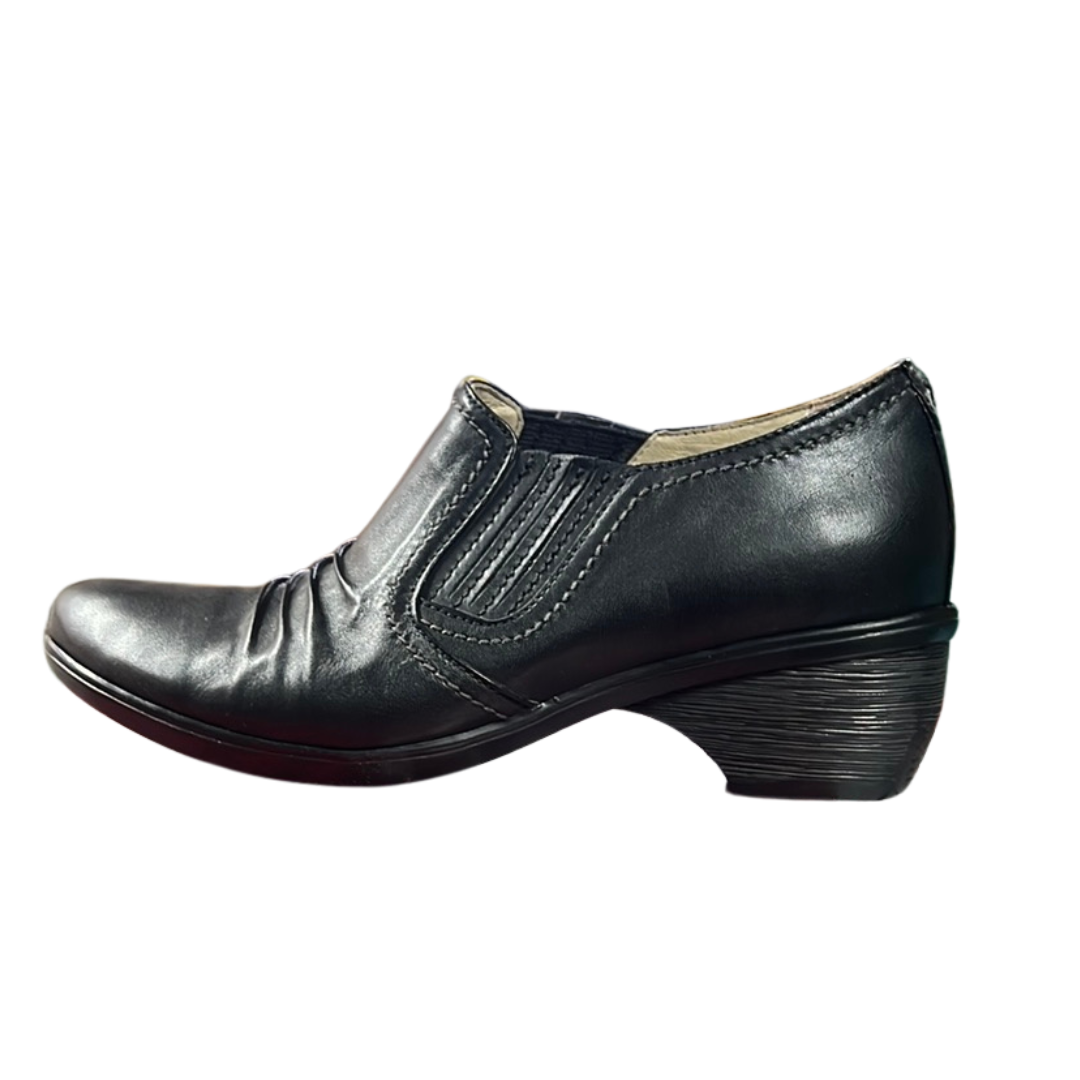 Blondo Floretta Black Heels