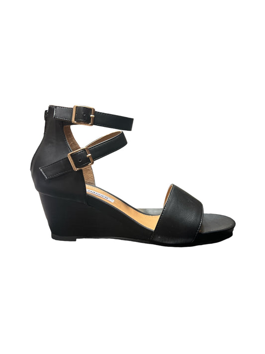 Steve Madden Fair Black Sandals