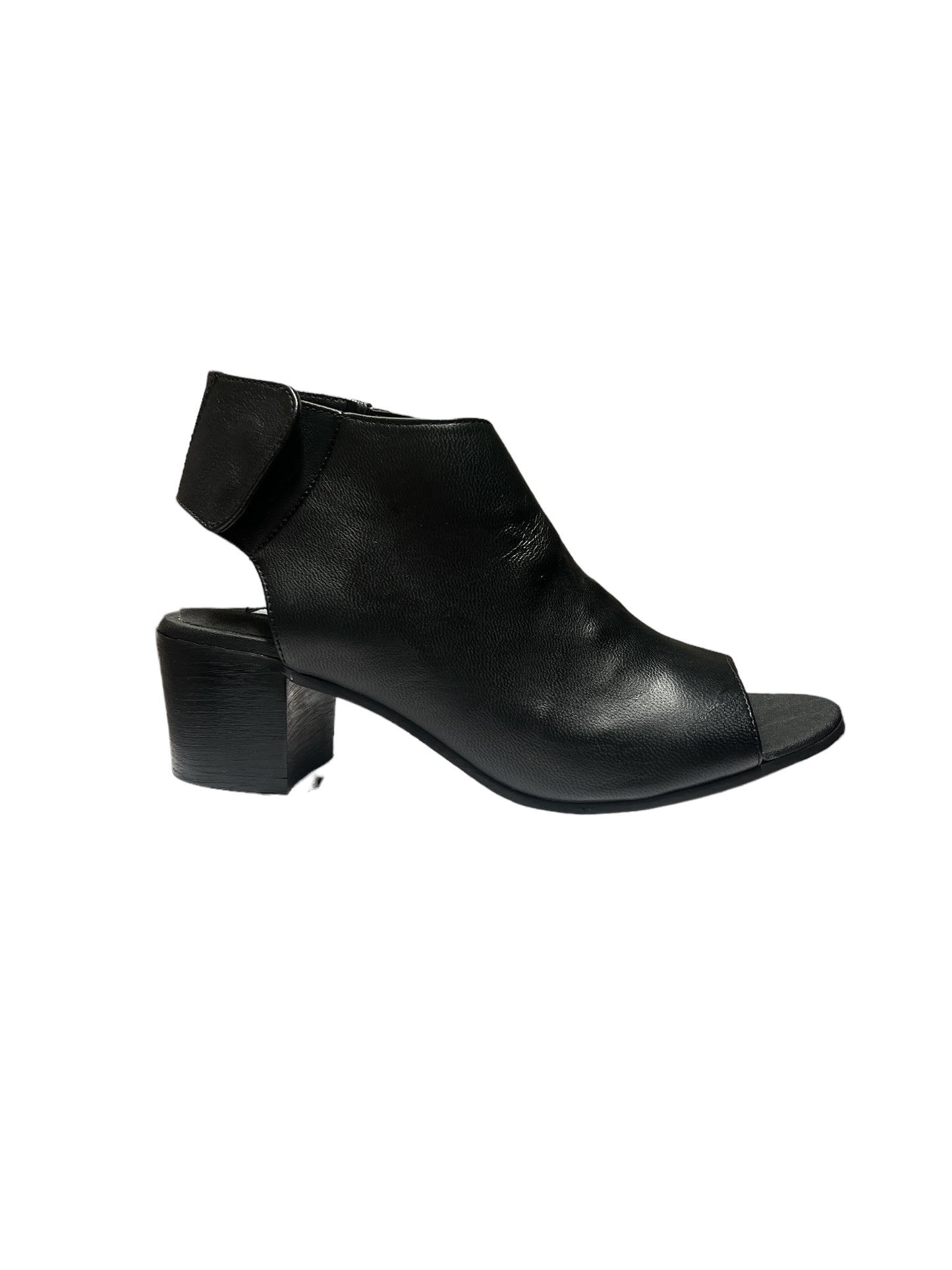 Steve Madden Women's Shalow Black Leather Heels