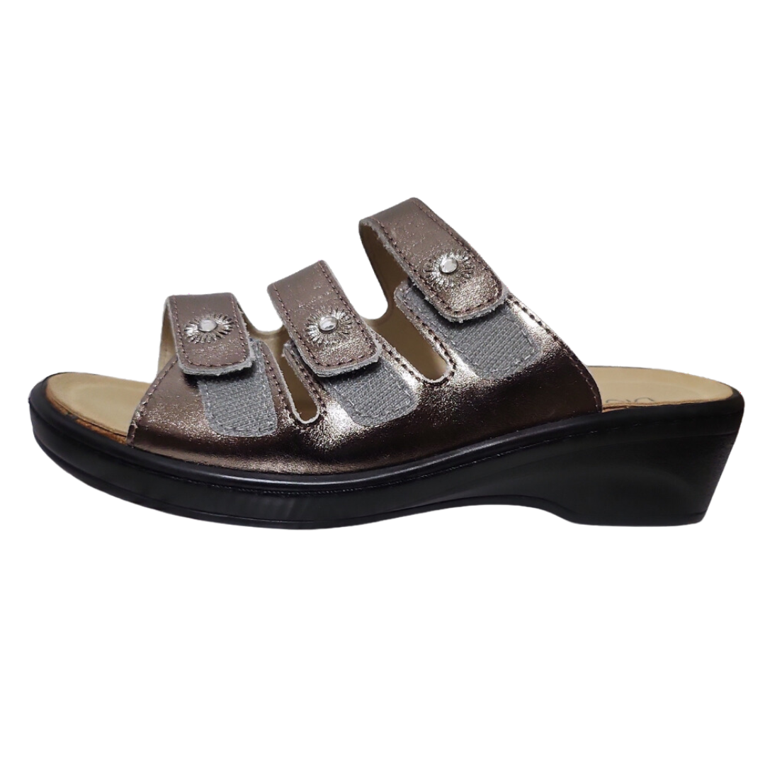 BIOTIME Alecia Pewter Leather Sandals: Effortless Style and Comfort