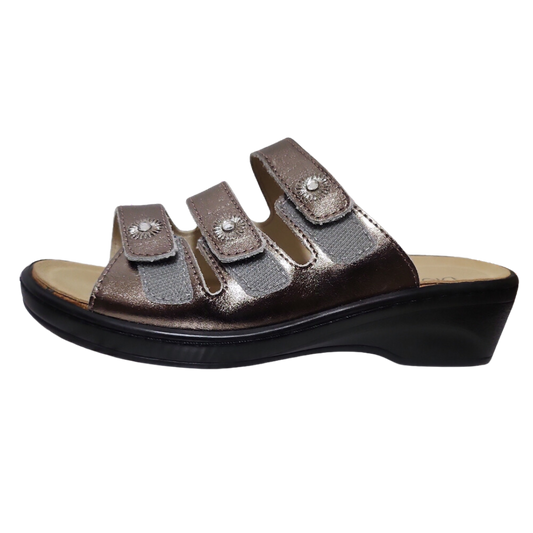 BIOTIME Alecia Pewter Leather Sandals: Effortless Style and Comfort