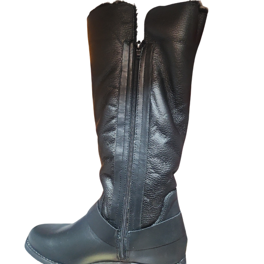 Wanderlast Malia Black Boots