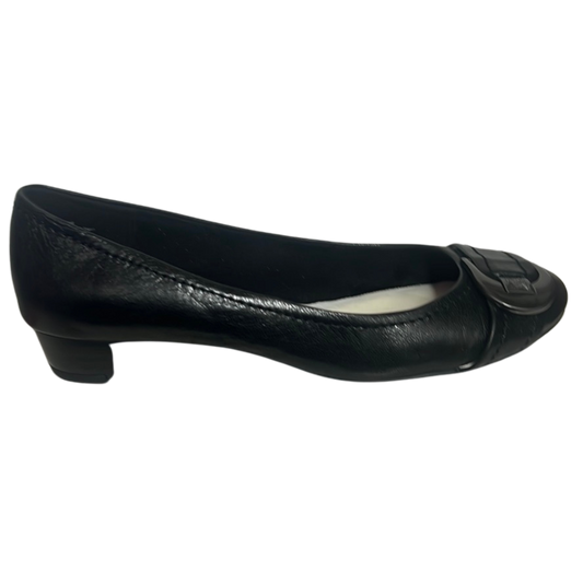 Anne Klein Women's Akruthie Black LE Slip Ons