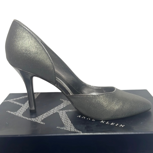 Anne Klein Women's Akzya PEW Heels