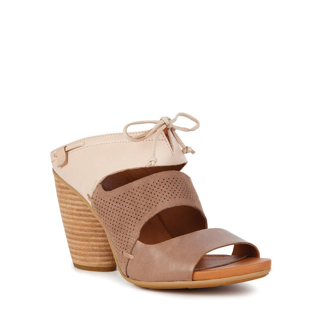 EMU Burleigh Women's Cow Leather Mushroom Heel Sandal/Wedge